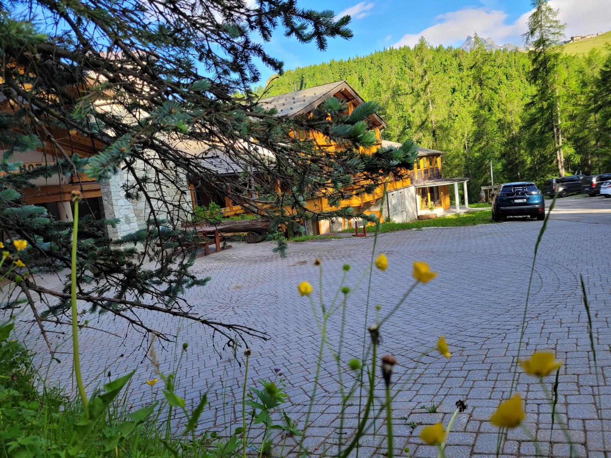 Boscone Suite Hotel Madesimo Exterior foto