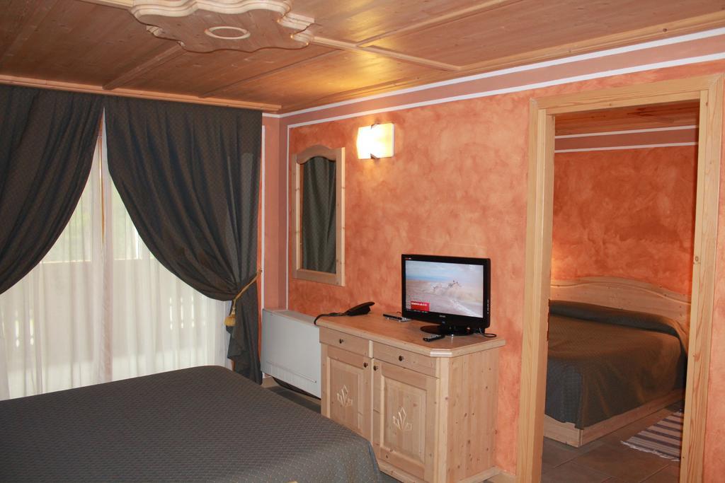 Boscone Suite Hotel Madesimo Exterior foto
